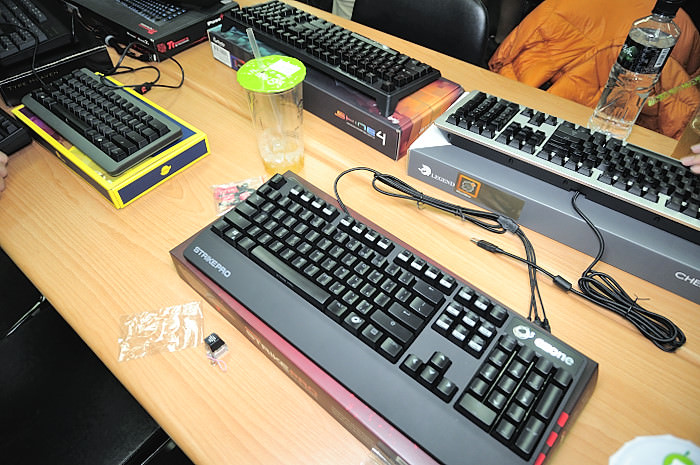 2014-keyboard-party