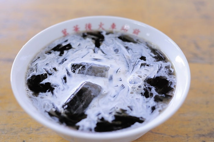 wanhua-grass-jelly-ice